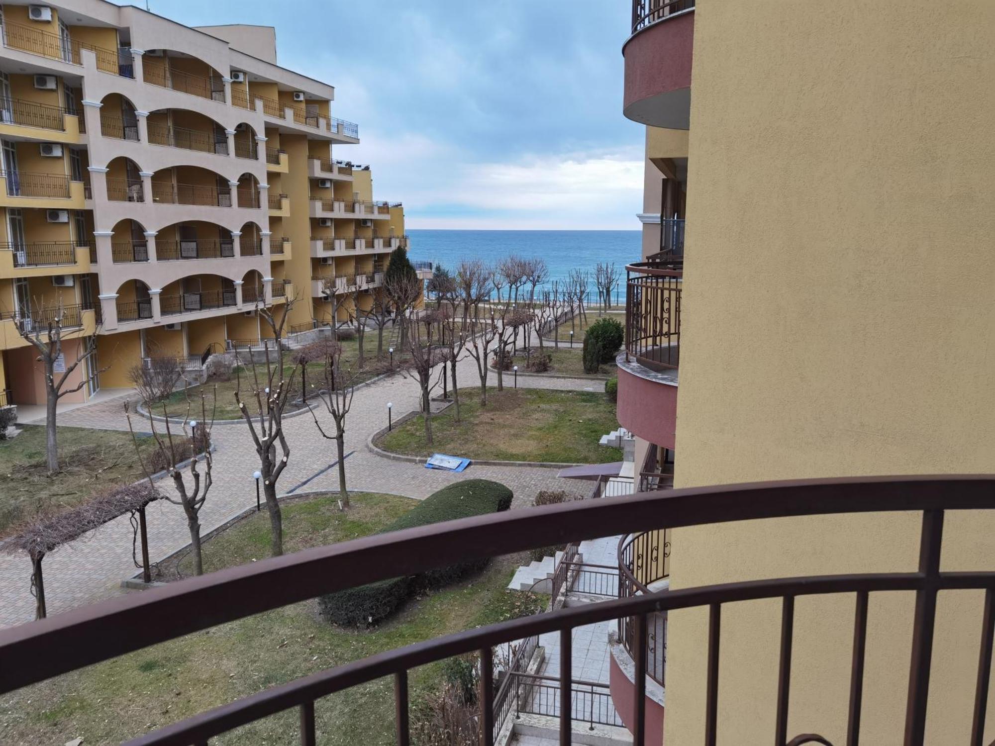 Dl Apartments Aheloy Exterior foto